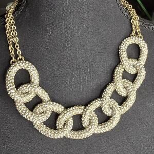 Stunning Glittering Statement Necklace